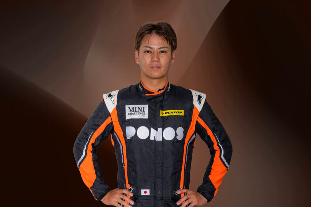 成世 匡章 (MASAAKI NARUSE)