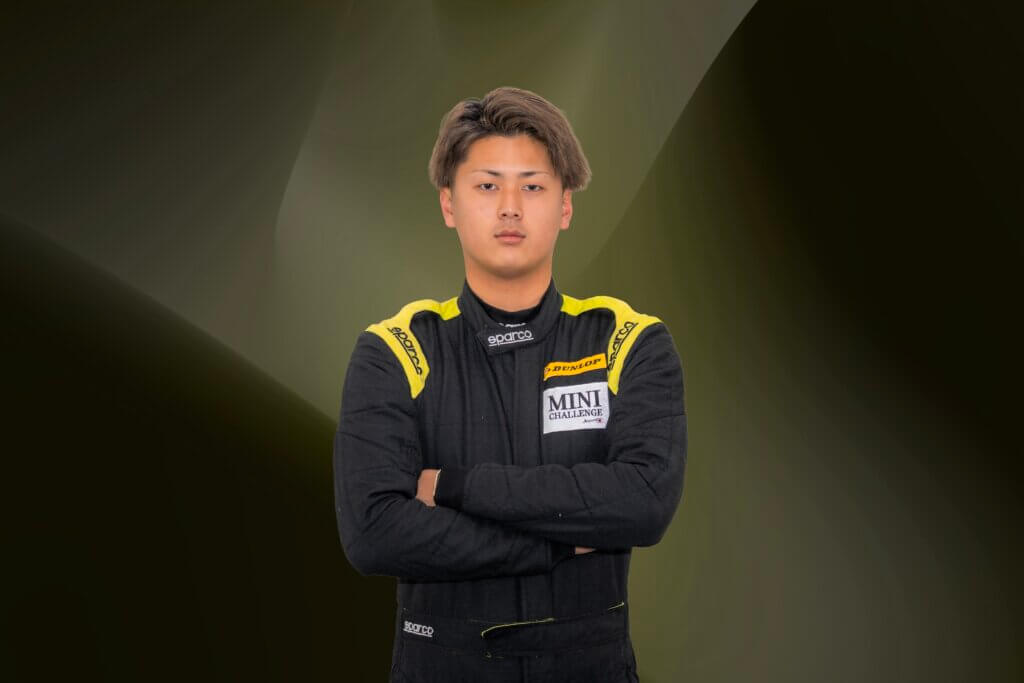 竹本 優月輝 (YUZUKI TAKEMOTO)