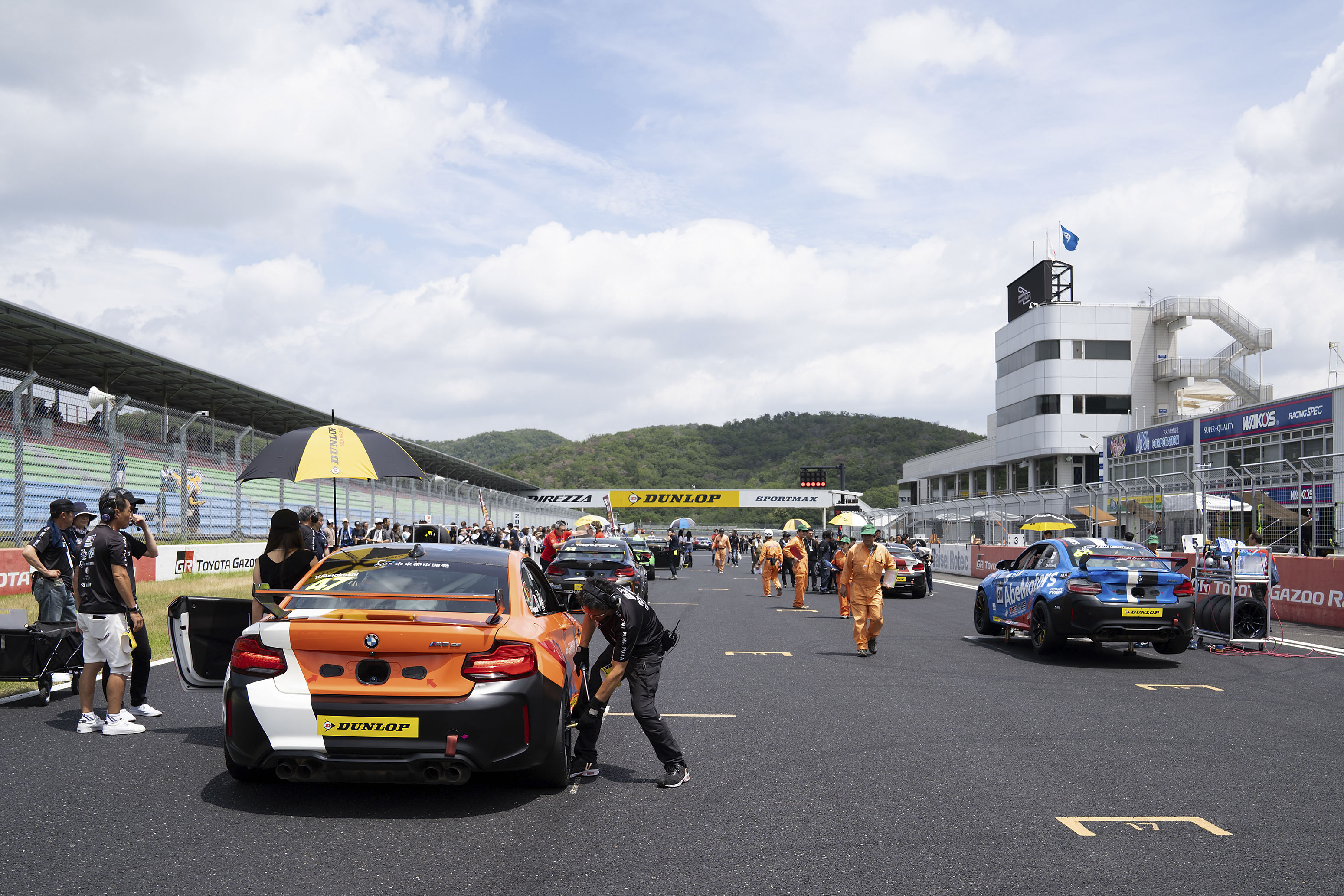 岡山国際サーキットのスターティンググリッド