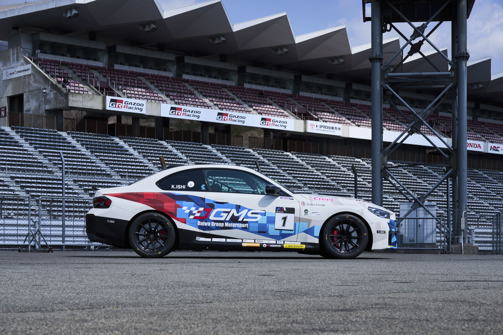 BMW M2 Racing Gallery 3